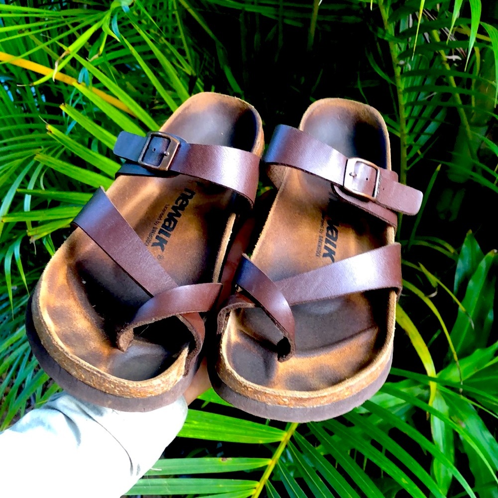 Newalk By Birkenstock brown oiled leather slip on single toe loop sandals